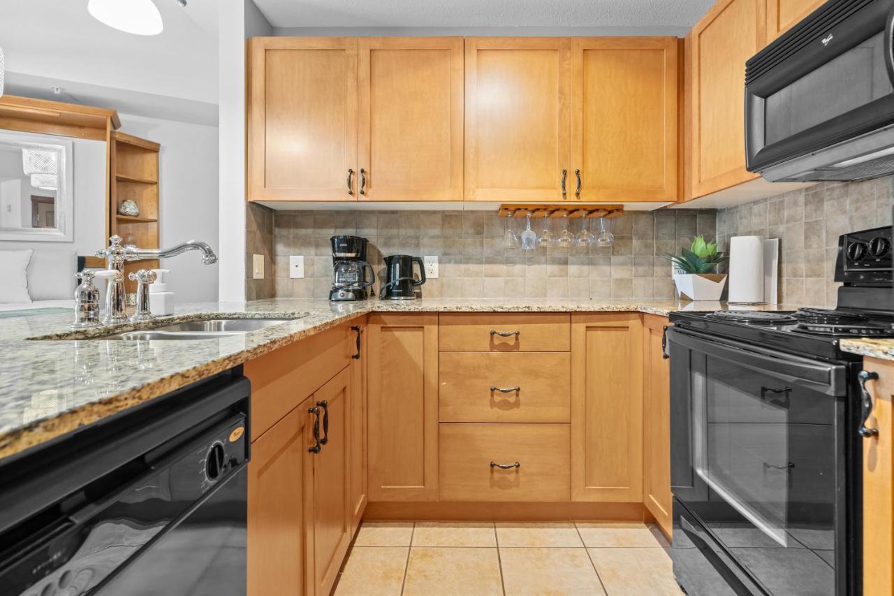 ⭐️ Luxury Mountain View Studio In Canmore ⭐️ Екстериор снимка