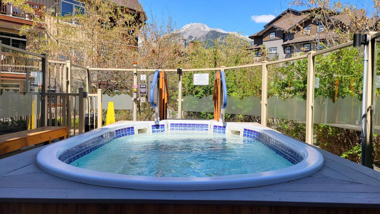 ⭐️ Luxury Mountain View Studio In Canmore ⭐️ Екстериор снимка